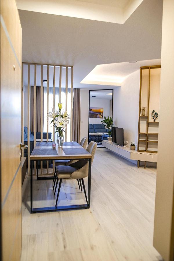 Allure Apartments ウルツィニ エクステリア 写真