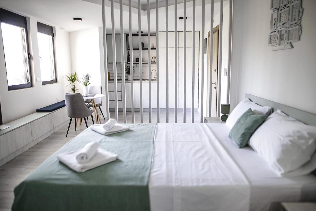 Allure Apartments ウルツィニ エクステリア 写真