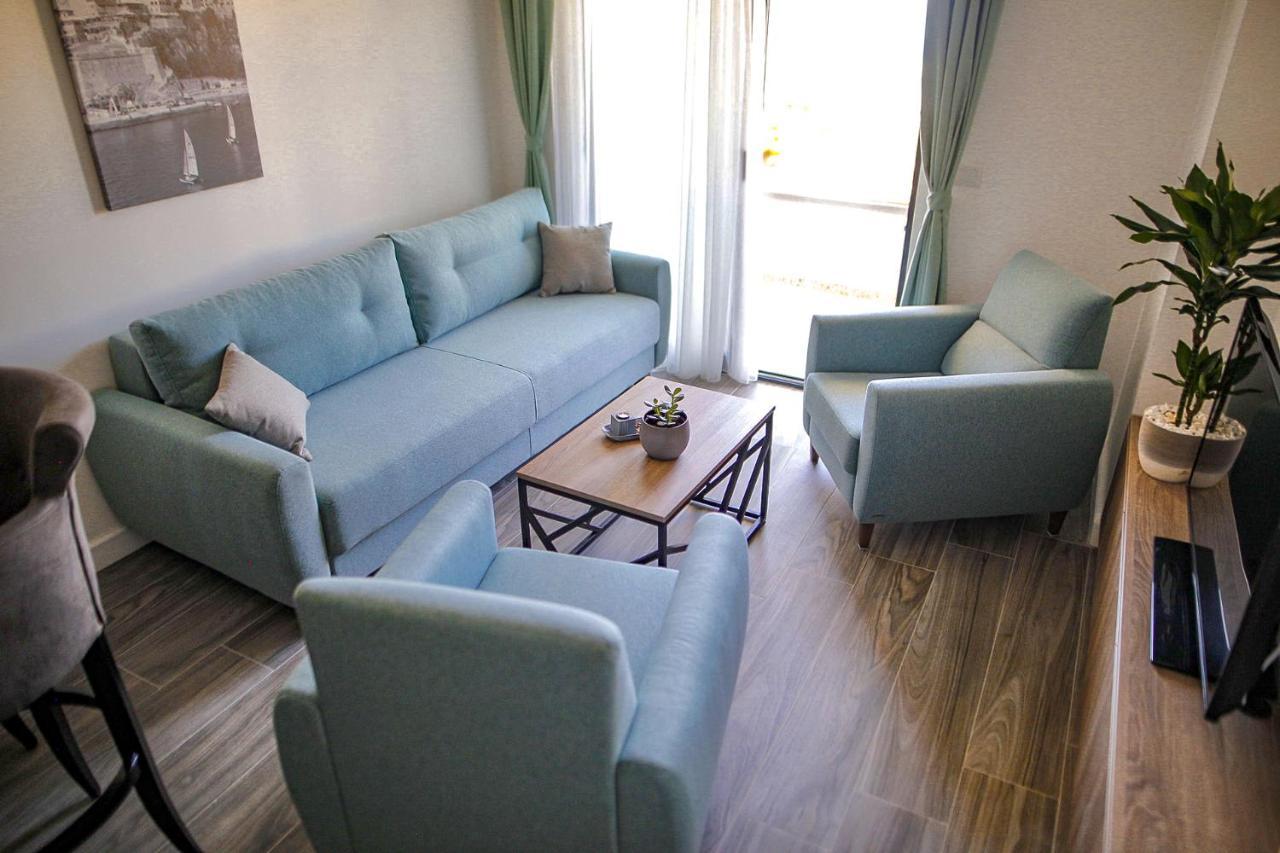 Allure Apartments ウルツィニ エクステリア 写真