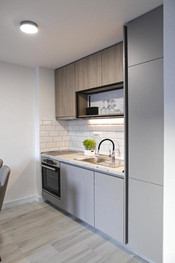 Allure Apartments ウルツィニ エクステリア 写真